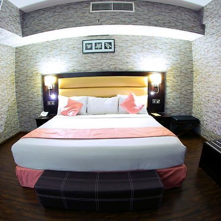 Rafee Hotel Dubai Buitenkant foto